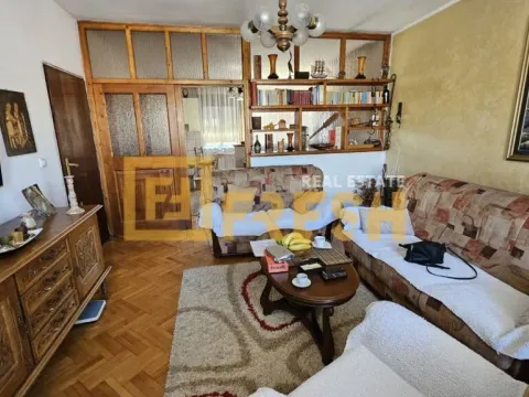 Prodaja, kuća, 115m², Stari Aerodrom, Podgorica - image 3