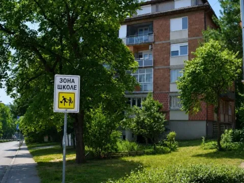 Prodaja, dvosoban stan, 55m², Karaburma, Palilula Sve Podlokacije - image 17