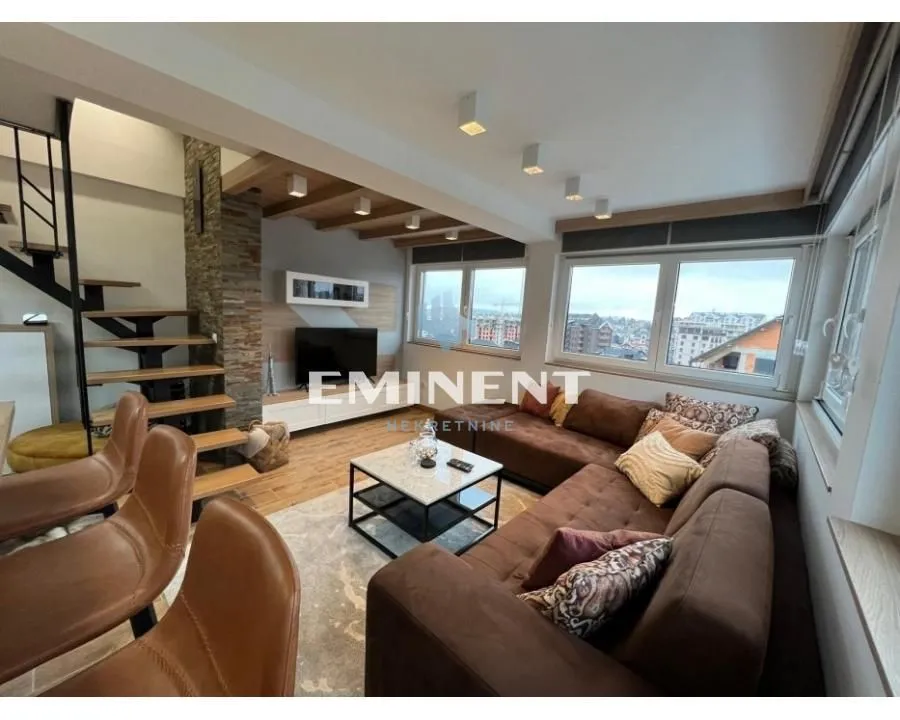 Prodaja, trosoban stan, 59m², Centar, Zlatibor