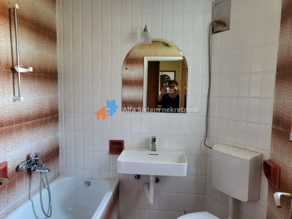 Prodaja, kuća, 320m², Rušanj, Beograd