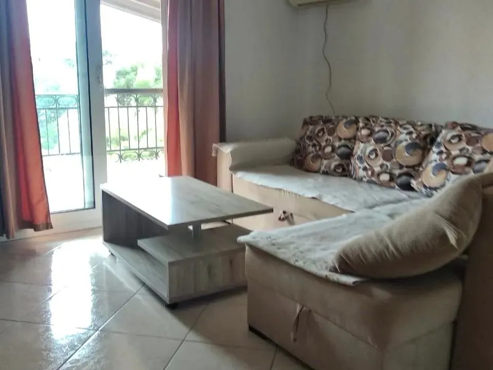 Rent, two bedroom apartment, 65m², Zeleni Pojas, Bar