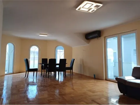 Izdavanje, četvorosoban stan, 179m², Čalije, Niš - image 2