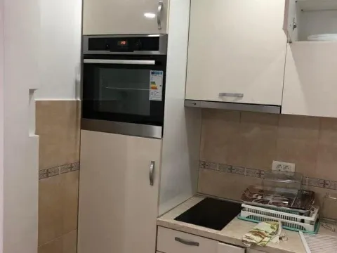 Izdavanje, jednosoban stan, 54m², Sutomore, Bar - image 2