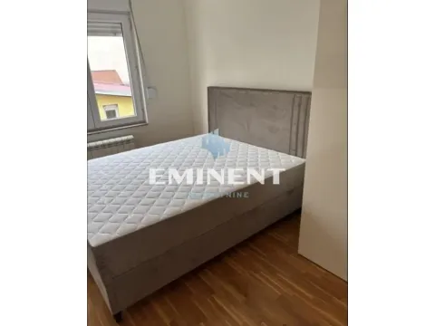 Rent, two bedroom apartment, 55m², Južni Bulevar, Vračar Sve Podlokacije - image 8