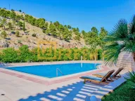 Rent, house, 300m², Zagorič, Podgorica - image 35