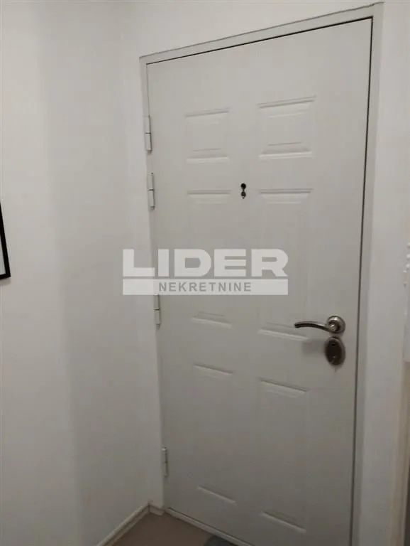 Rent, two bedroom apartment, 52m², Stari Grad, Beograd
