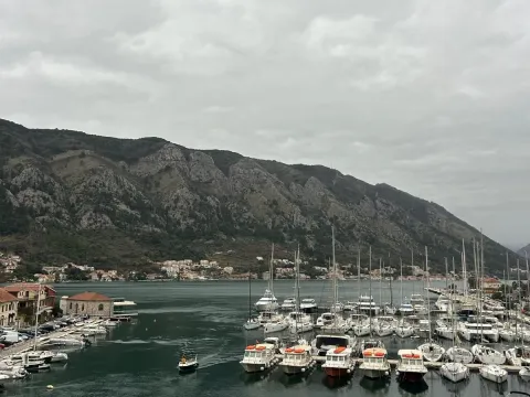 Prodaja, jednosoban stan, 42m², Stari Grad Kotor, Kotor - image 23