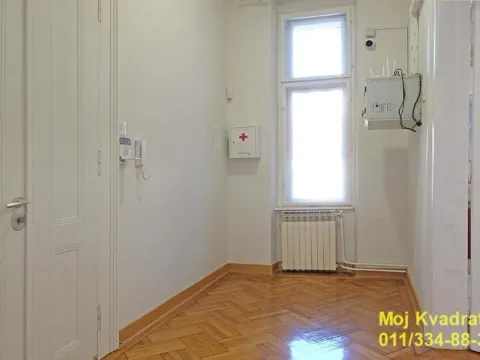 Izdavanje, stan, 239m², Stari Grad, Beograd - image 9