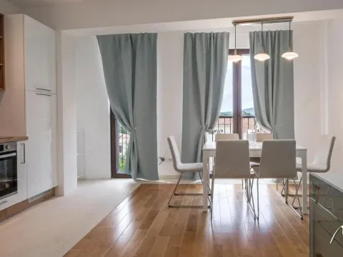 Prodaja, jednosoban stan, 50m2, Centar, Tivat Prodaja, jednosoban stan, 50m2, Centar, Tivat