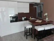 Izdavanje, jednosoban stan, 44m², Tivat, Crna Gora - image 5