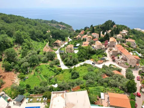 Sale, land lot, 1127m², Reževići, Budva - image 1