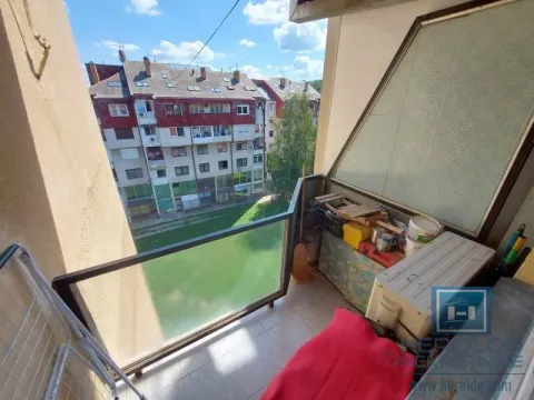 Sale, three bedroom apartment, 82m², Sarina Medja, Jagodina - image 18