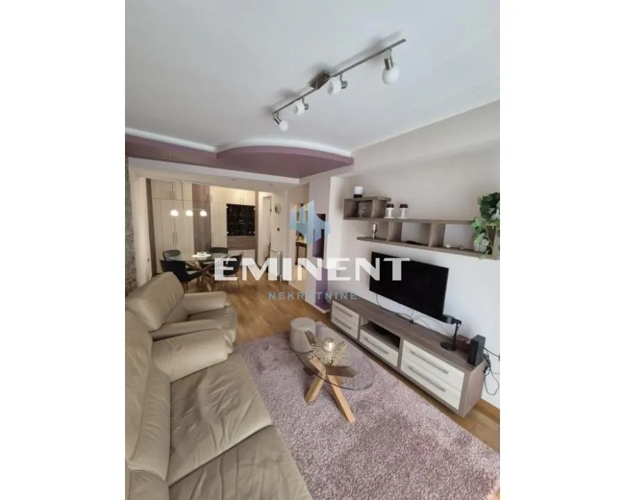 Rent, two bedroom apartment, 47m², Uciteljsko Naselje, Zvezdara Sve Podlokacije