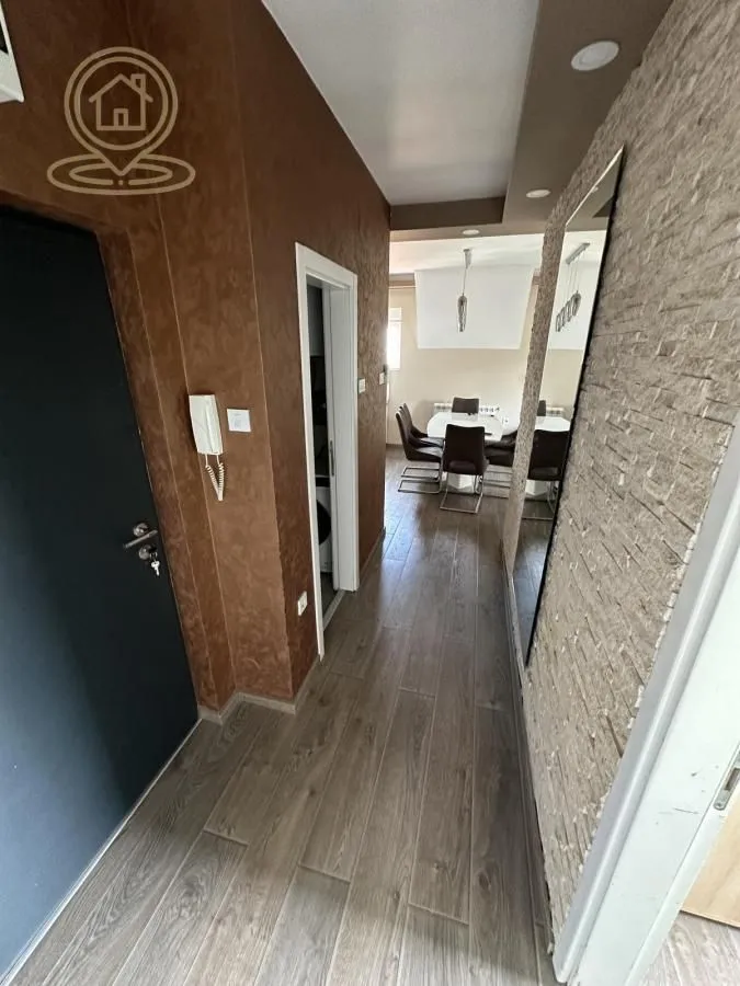 Prodaja, dvosoban stan, 52m², Palilula, Niš