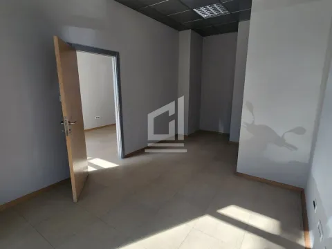 Izdavanje, poslovni prostor, 120m², Preko Morače, Podgorica - image 7