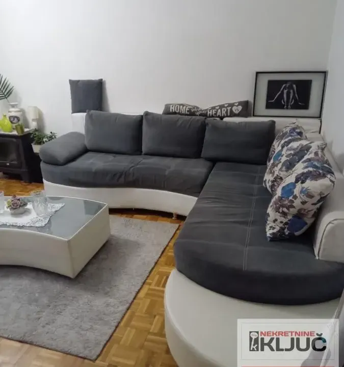 Prodaja, dvosoban stan, 64m², Avijatičarsko naselje, Novi Sad Sve Podlokacije