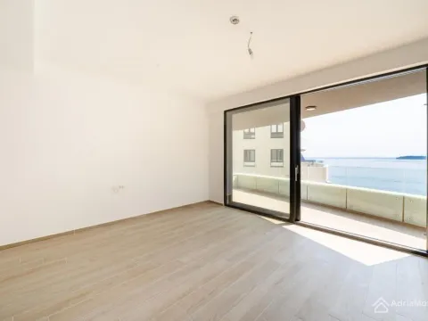 Prodaja, dvosoban stan, 70m², Rafailovići, Budva - image 6