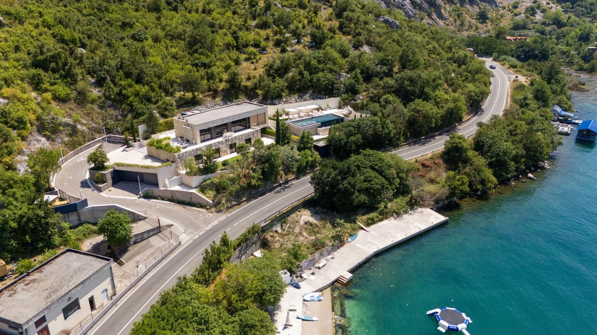 Prodaja, kuća, 526m², Orahovac, Kotor