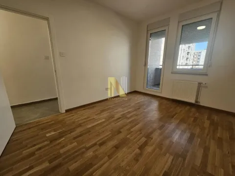 Prodaja, četvorosoban stan, 95m², Avijatičarsko naselje, Novi Sad Sve Podlokacije - image 16