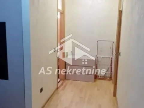 Rent, three bedroom apartment, 98m², Savski Venac, Beograd - image 30