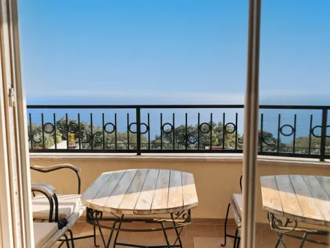 Izdavanje, kuća, 150m², Reževići, Budva - image 4