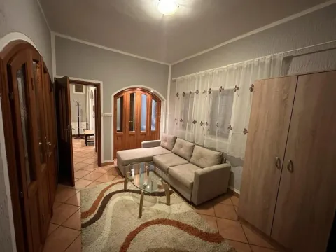 Rent, apartment, 76m², Zagorič, Podgorica - image 10