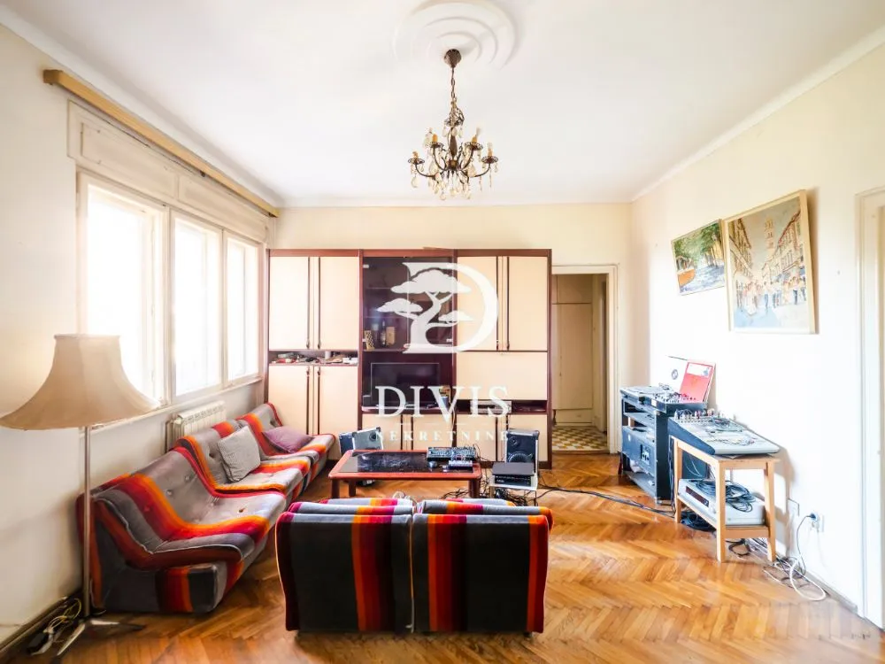 Prodaja, četvorosoban stan, 96m², Savski Venac, Beograd