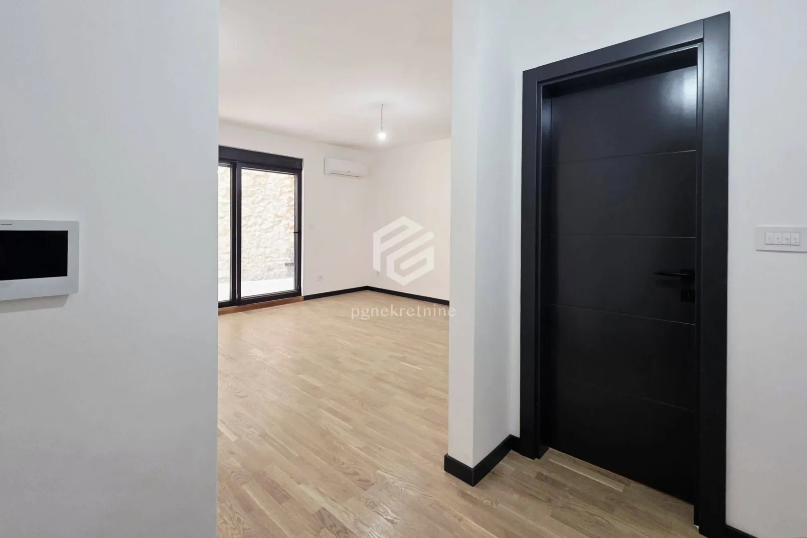 Prodaja, dvosoban stan, 51m², Gorica C, Podgorica