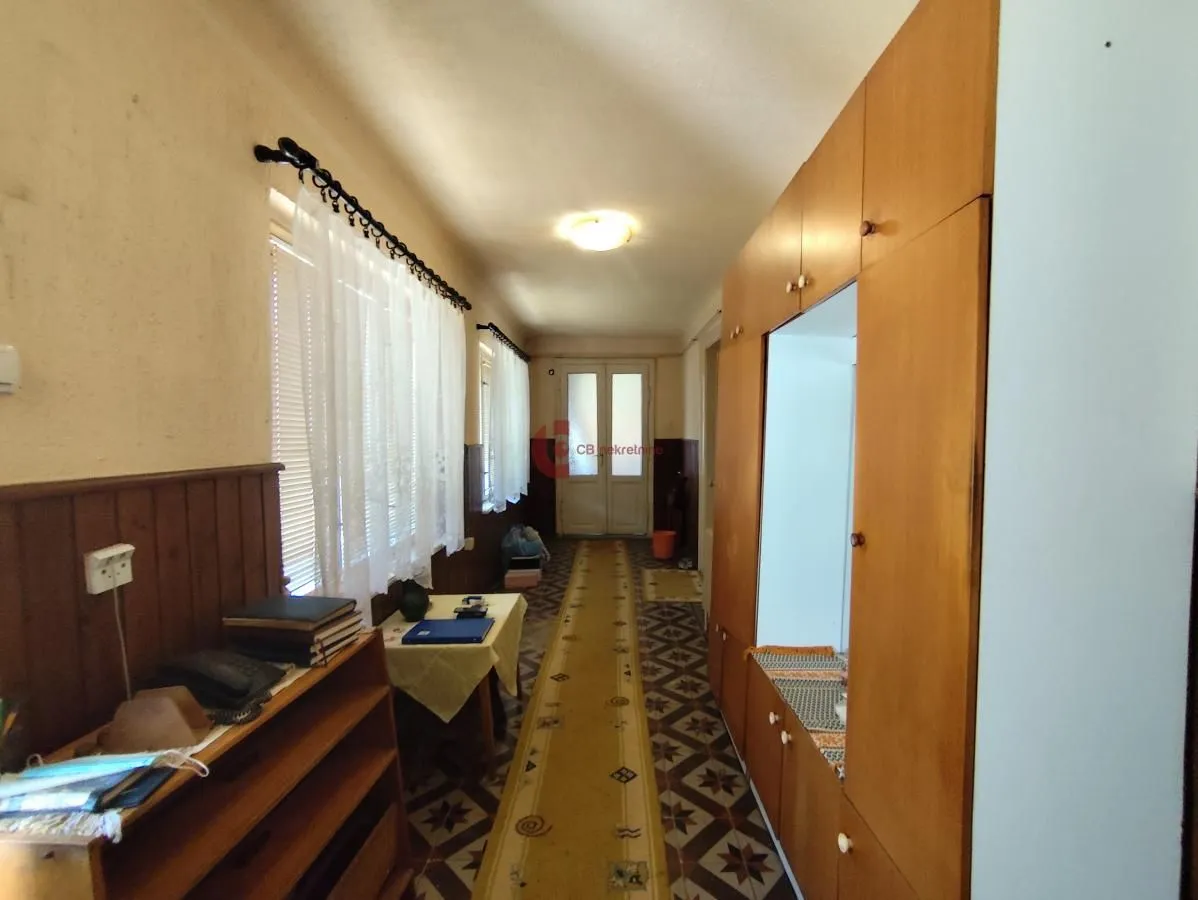 Sale, house, 206m², Centar, Subotica