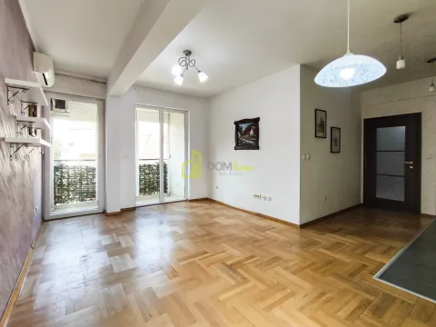 Prodaja, dvosoban stan, 72m², Momišići, Podgorica - image 1