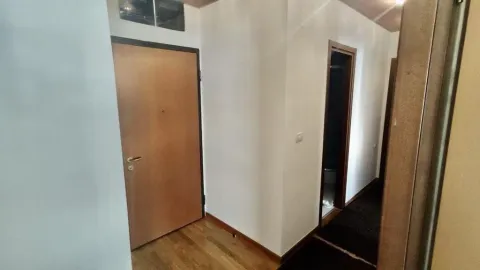 Rent, two bedroom apartment, 75m², City Kvart, Podgorica - image 7