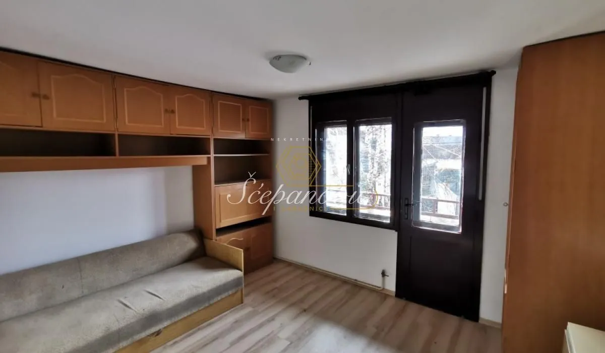 Prodaja, kuća, 111m², Centar, Novi Sad