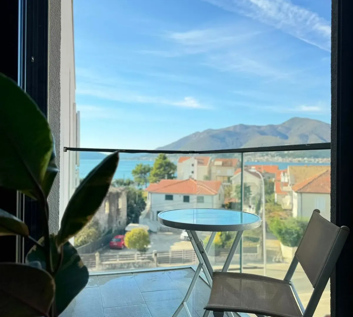 Sale, two bedroom apartment, 52m², Donja Lastva, Tivat