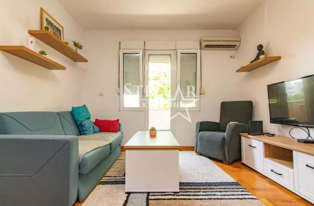 Izdavanje, stan, 60m², Centar, Podgorica