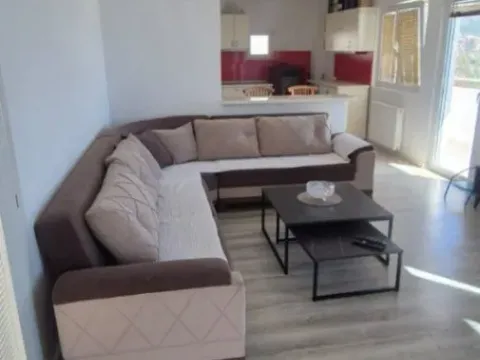 Rent, three bedroom apartment, 120m², Šušanj, Bar - image 5