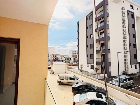 Sale, two bedroom apartment, 72m², Ilino, Bar - image 11