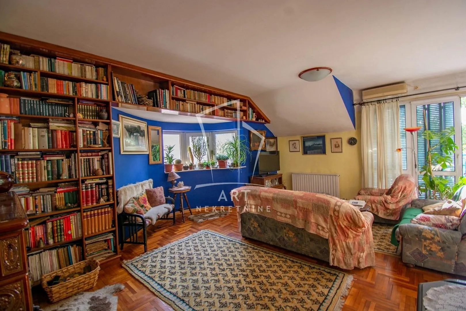 Sale, four bedroom apartment, 140m², Voždovac Sve Podlokacije, Beograd