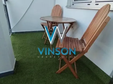 Prodaja, dvosoban stan, 42m², Centar, Novi Sad - image 11