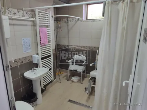 Prodaja, poslovni prostor, 446m², Aleksandrovo, Subotica - image 12