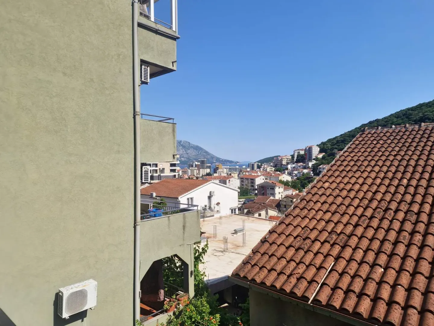 Rent, two bedroom apartment, 70m², Budva, Crna Gora
