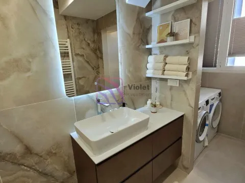 Prodaja, dvosoban stan, 72m², Centar, Tivat - image 16