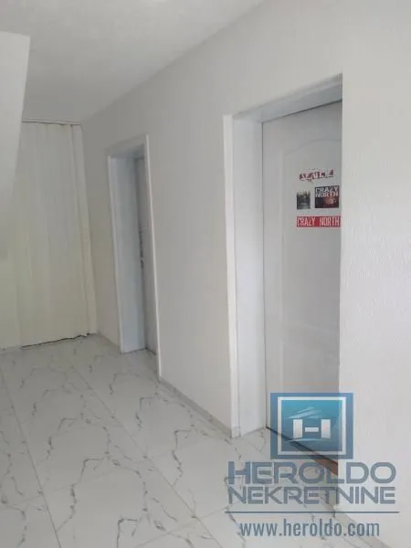 Prodaja, kuća, 250m², Voljavče, Jagodina
