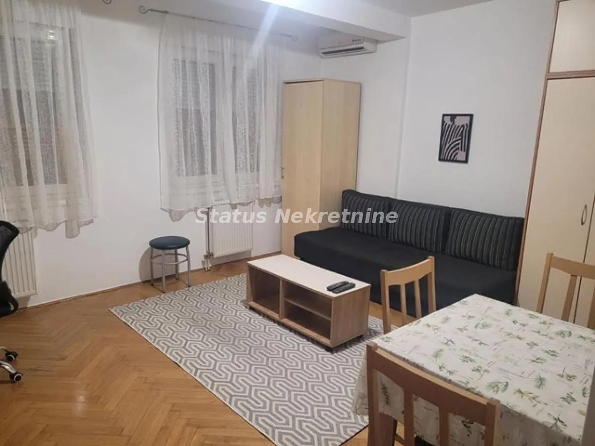 Rent, studio apartment, 27m², Centar, Novi Sad