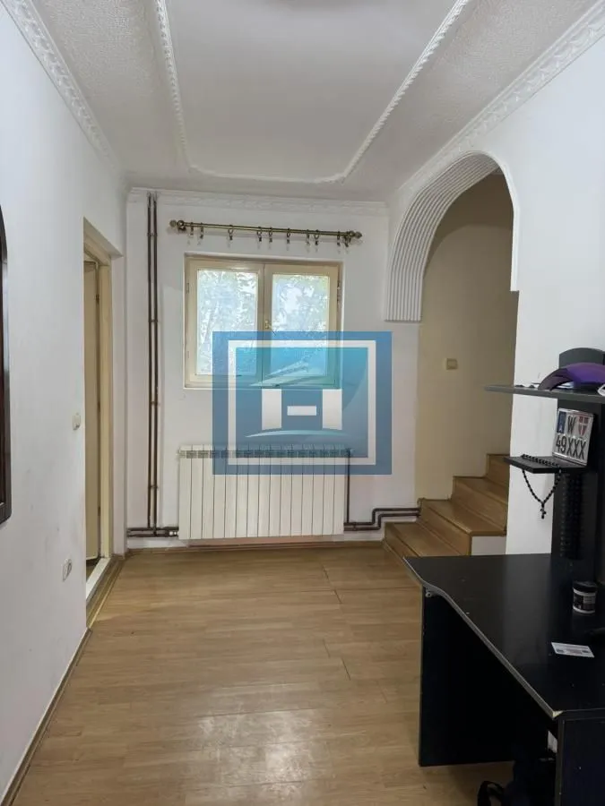 Prodaja, kuća, 214m², Dom Zdravlja, Ćuprija