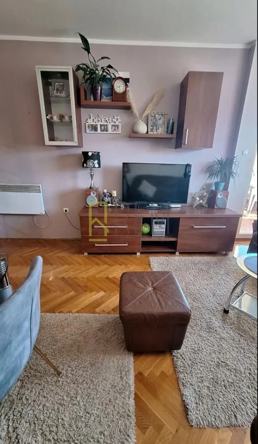 Rent, one bedroom apartment, 45m², Stari Aerodrom, Podgorica