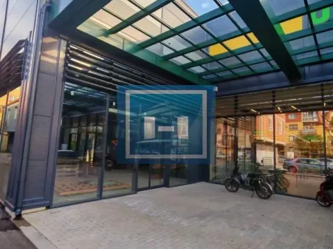 Rent, office space, 582m², Jagodnjak, Paraćin - image 3