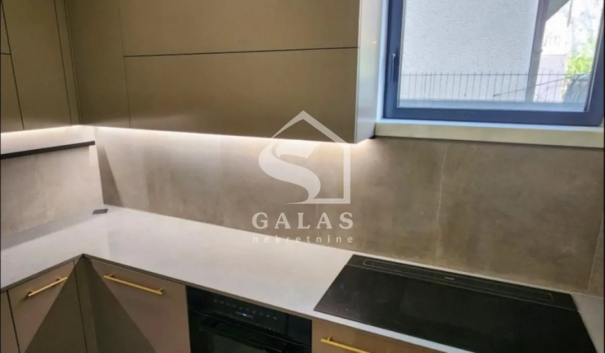 Prodaja, trosoban stan, 145m², Neimar, Vračar Sve Podlokacije