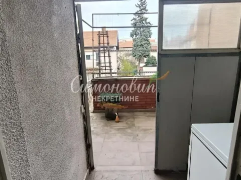 Sale, three bedroom apartment, 113m², Kluz, Zvezdara Sve Podlokacije - image 11