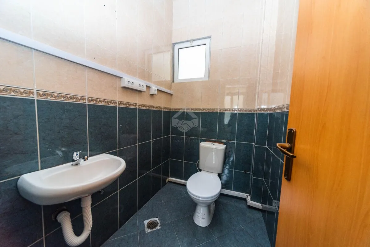 Sale, office space, 143m², Centar, Podgorica