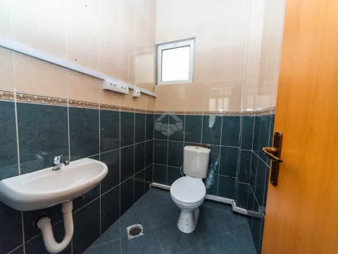 Sale, office space, 143m², Centar, Podgorica - image 10